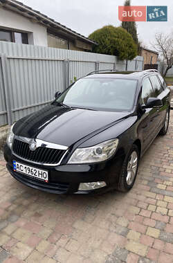 Универсал Skoda Octavia 2010 в 