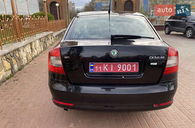 Лифтбек Skoda Octavia 2009 в 