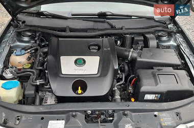 Лифтбек Skoda Octavia 2004 в 