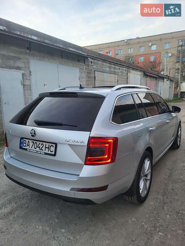 Универсал Skoda Octavia 2014 в Знаменке