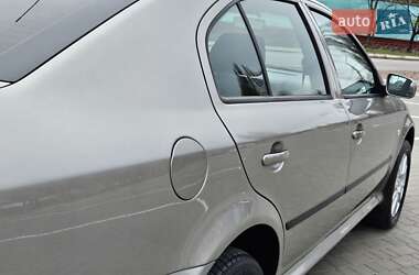 Лифтбек Skoda Octavia 2007 в 