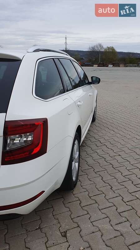 Универсал Skoda Octavia 2019 в Черновцах