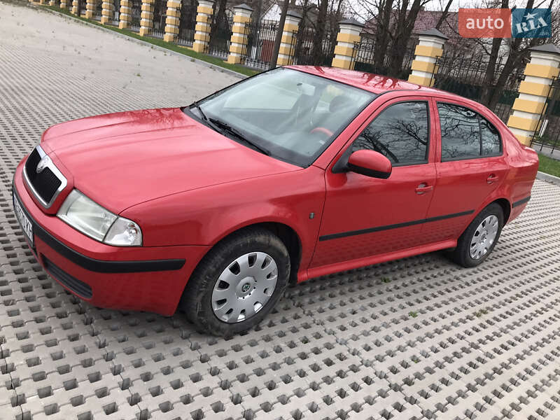 Лифтбек Skoda Octavia 2009 в 