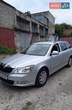 Універсал Skoda Octavia 2011 в 