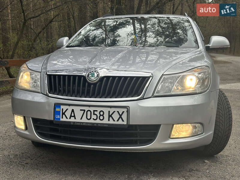 Универсал Skoda Octavia 2011 в 