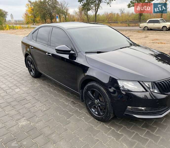 Лифтбек Skoda Octavia 2019 в 