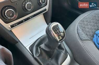 Универсал Skoda Octavia 2011 в 