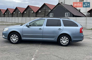 Універсал Skoda Octavia 2009 в 