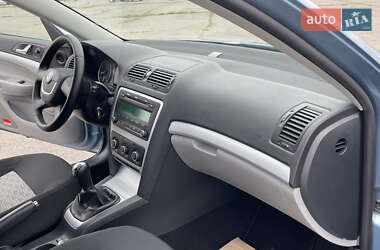Універсал Skoda Octavia 2009 в 
