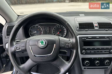 Лифтбек Skoda Octavia 2009 в 