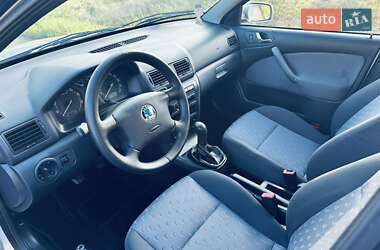 Лифтбек Skoda Octavia 2008 в 