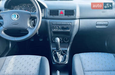 Лифтбек Skoda Octavia 2008 в 