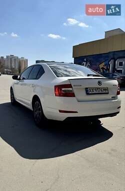 Лифтбек Skoda Octavia 2013 в 