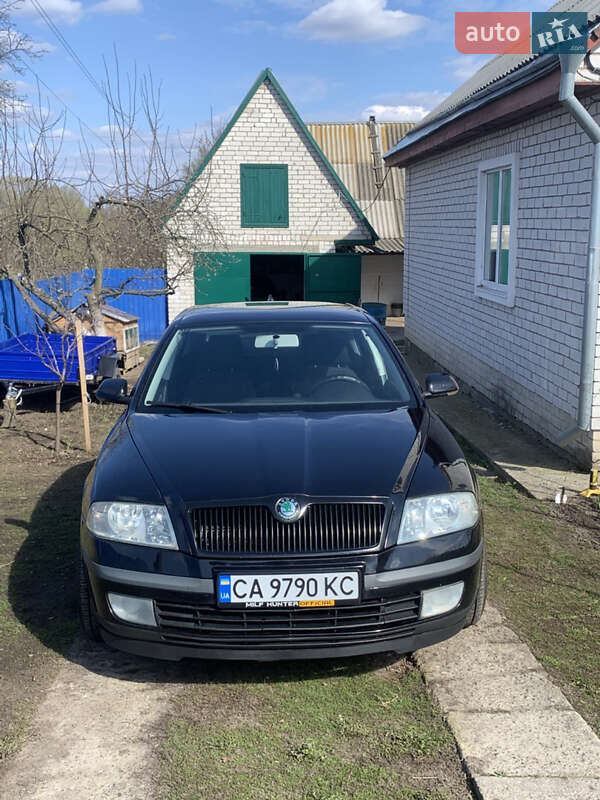 Лифтбек Skoda Octavia 2006 в 