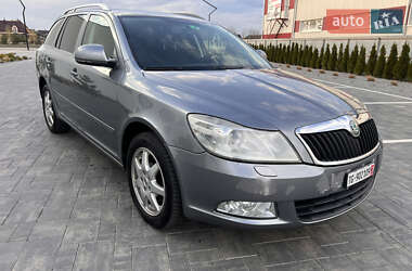 Skoda Octavia 2012 Skoda Octavia 2012