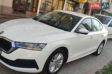 Лифтбек Skoda Octavia 2020 в 