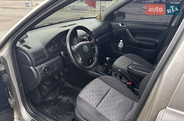 Лифтбек Skoda Octavia 2008 в 
