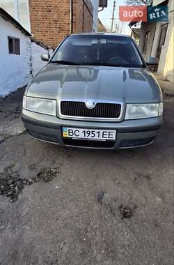Ліфтбек Skoda Octavia 2003 в 