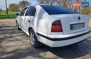 Ліфтбек Skoda Octavia 1997 в 