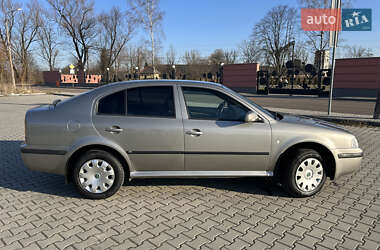 Лифтбек Skoda Octavia 2007 в 