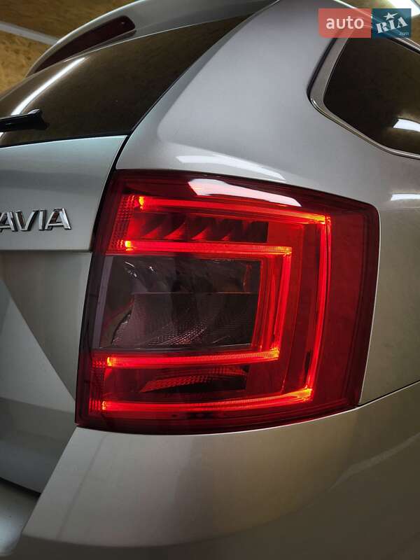 Универсал Skoda Octavia 2014 в Знаменке