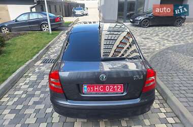 Лифтбек Skoda Octavia 2008 в 