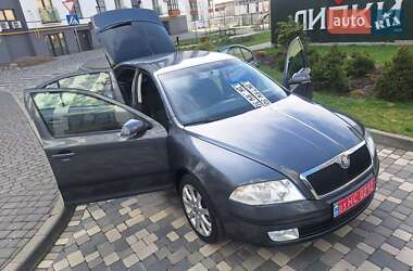 Лифтбек Skoda Octavia 2008 в 