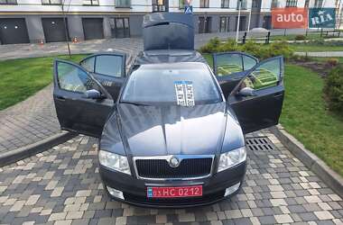 Лифтбек Skoda Octavia 2008 в 