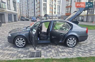 Лифтбек Skoda Octavia 2008 в 