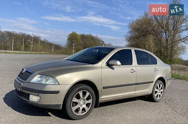 Лифтбек Skoda Octavia 2005 в 