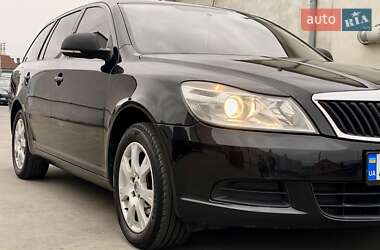 Skoda Octavia 2012 Skoda Octavia 2012