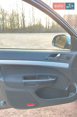 Универсал Skoda Octavia 2010 в 