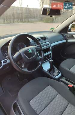 Универсал Skoda Octavia 2010 в 