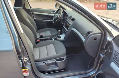 Универсал Skoda Octavia 2010 в 