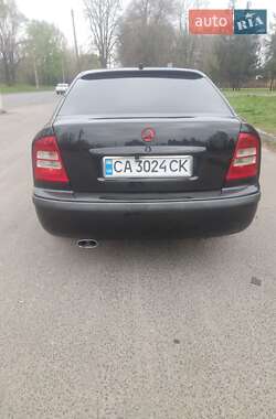 Лифтбек Skoda Octavia 2004 в 
