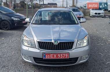 Универсал Skoda Octavia 2012 в 