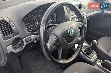 Универсал Skoda Octavia 2012 в 