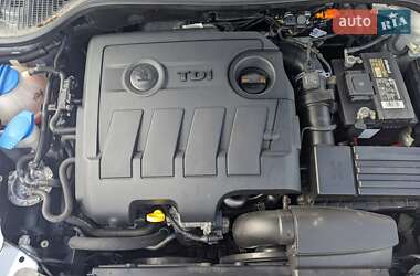 Универсал Skoda Octavia 2012 в 