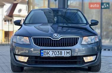 Лифтбек Skoda Octavia 2016 в 