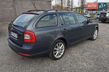 Универсал Skoda Octavia 2010 в 