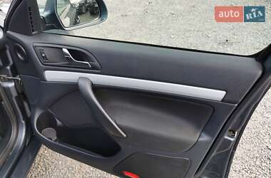 Универсал Skoda Octavia 2010 в 