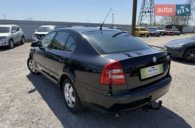 Лифтбек Skoda Octavia 2008 в 