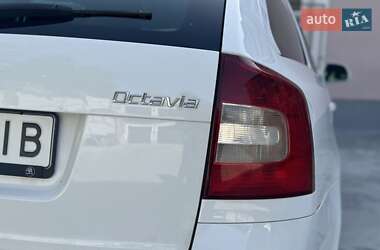 Универсал Skoda Octavia 2012 в 