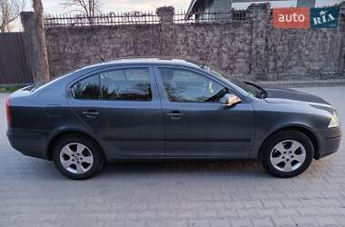 Лифтбек Skoda Octavia 2008 в 