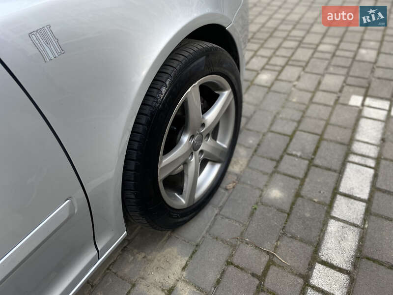 Універсал Skoda Octavia 2012 в Івано-Франківську