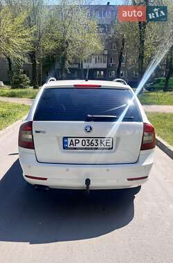 Универсал Skoda Octavia 2010 в 