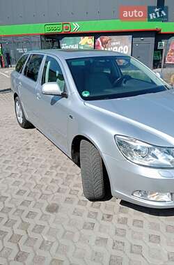 Универсал Skoda Octavia 2012 в 