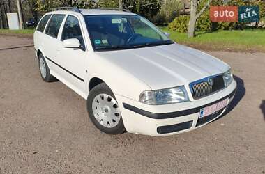 Ліфтбек Skoda Octavia 2009 в 
