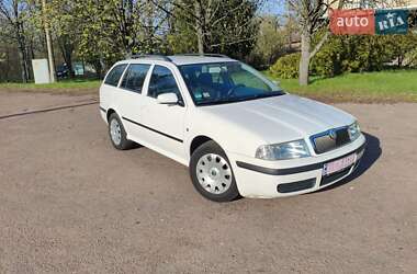 Ліфтбек Skoda Octavia 2009 в 