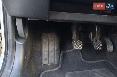 Ліфтбек Skoda Octavia 2009 в 